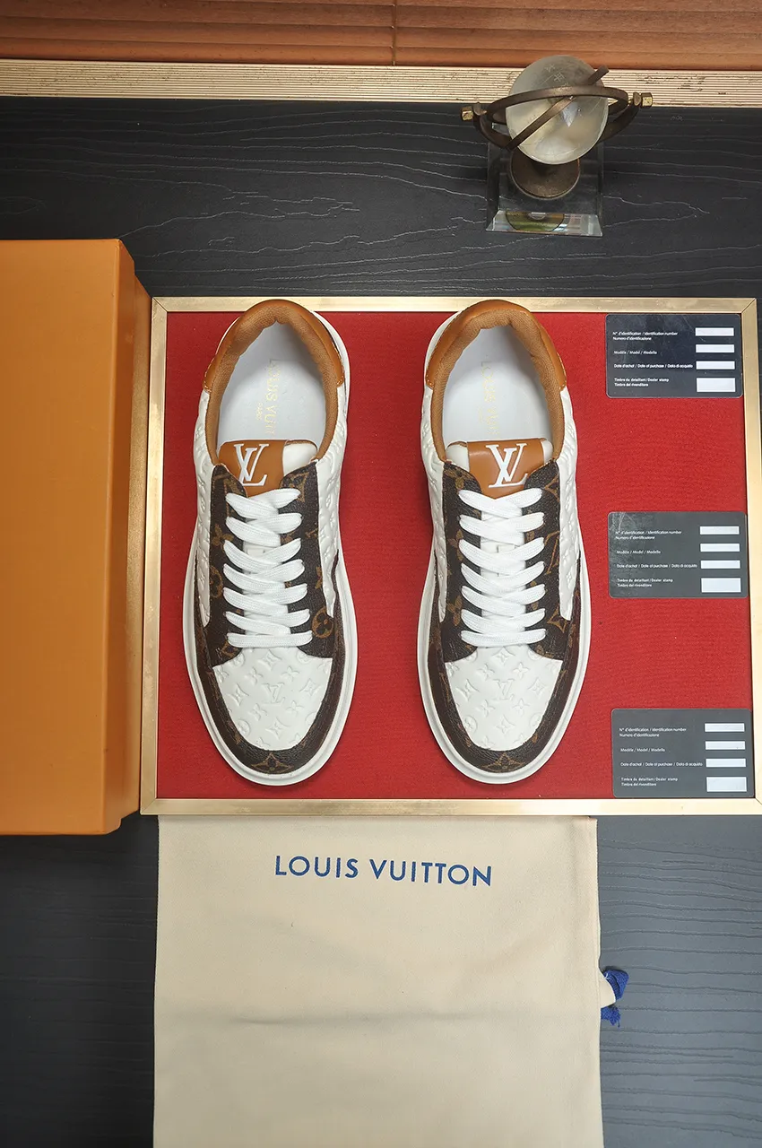 Men's shoes💰440💶【LOUIS VUITTON】Same model from LV.Louis Vuitton official website [satisfied] original single hot model LV original factory cowhide material👑1:1 original plate sheepskin lining, body accessories one-to-one molding💪 counter quality 🙏 Dear friends, if you still worry about wearing matching shoes💋, then these shoes are your best choice🎁🎁! 38-45 (45 is custom-made and cannot be returned or exchanged)